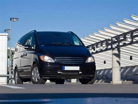 minivan taxi toronto airport Airport Transportation Toronto track the flights for our van taxi to Pearson airport and manage them according to the flight timings